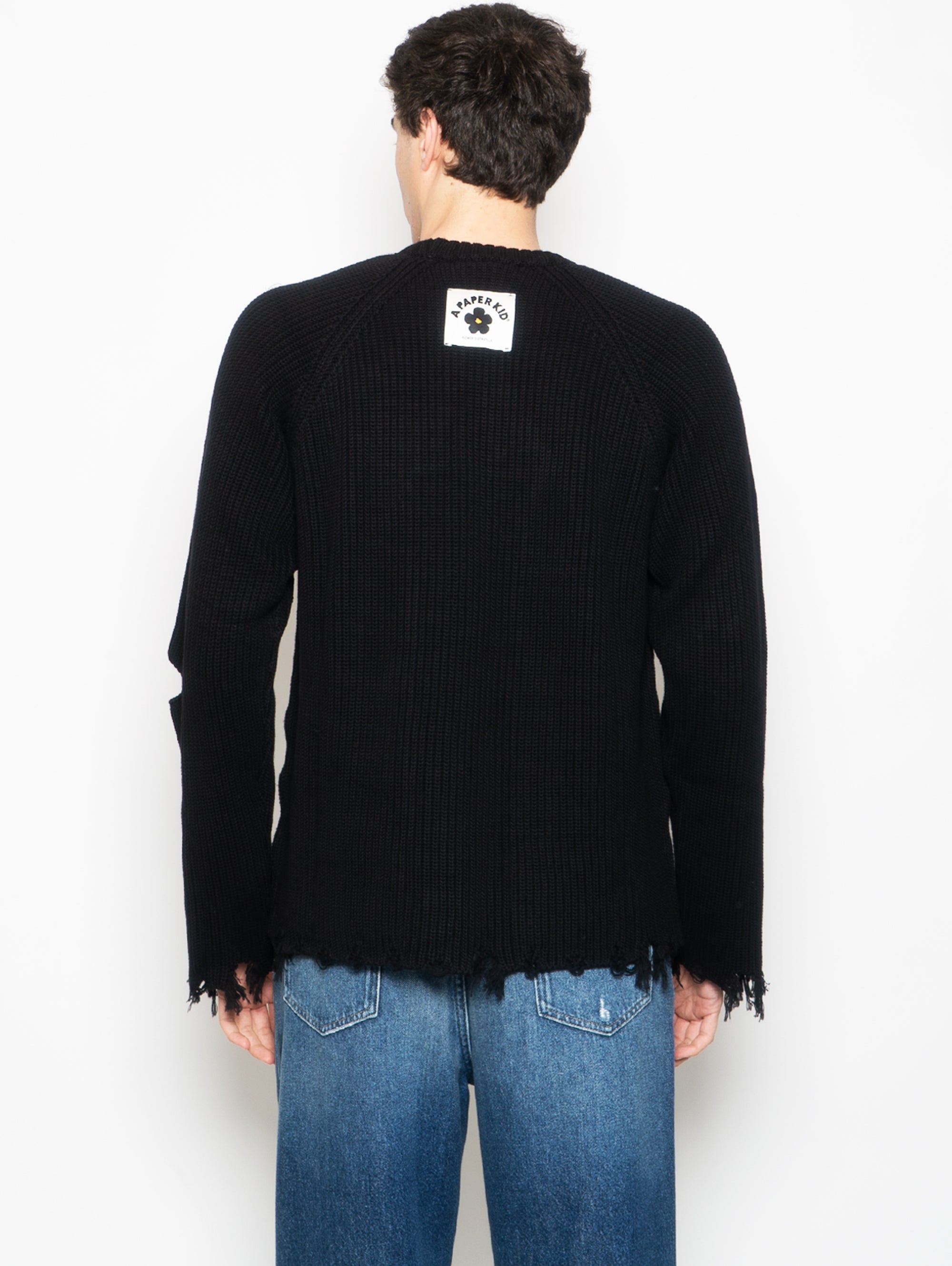 Schwarzer Pullover mit Rundhalsausschnitt im Destroyed-Stil