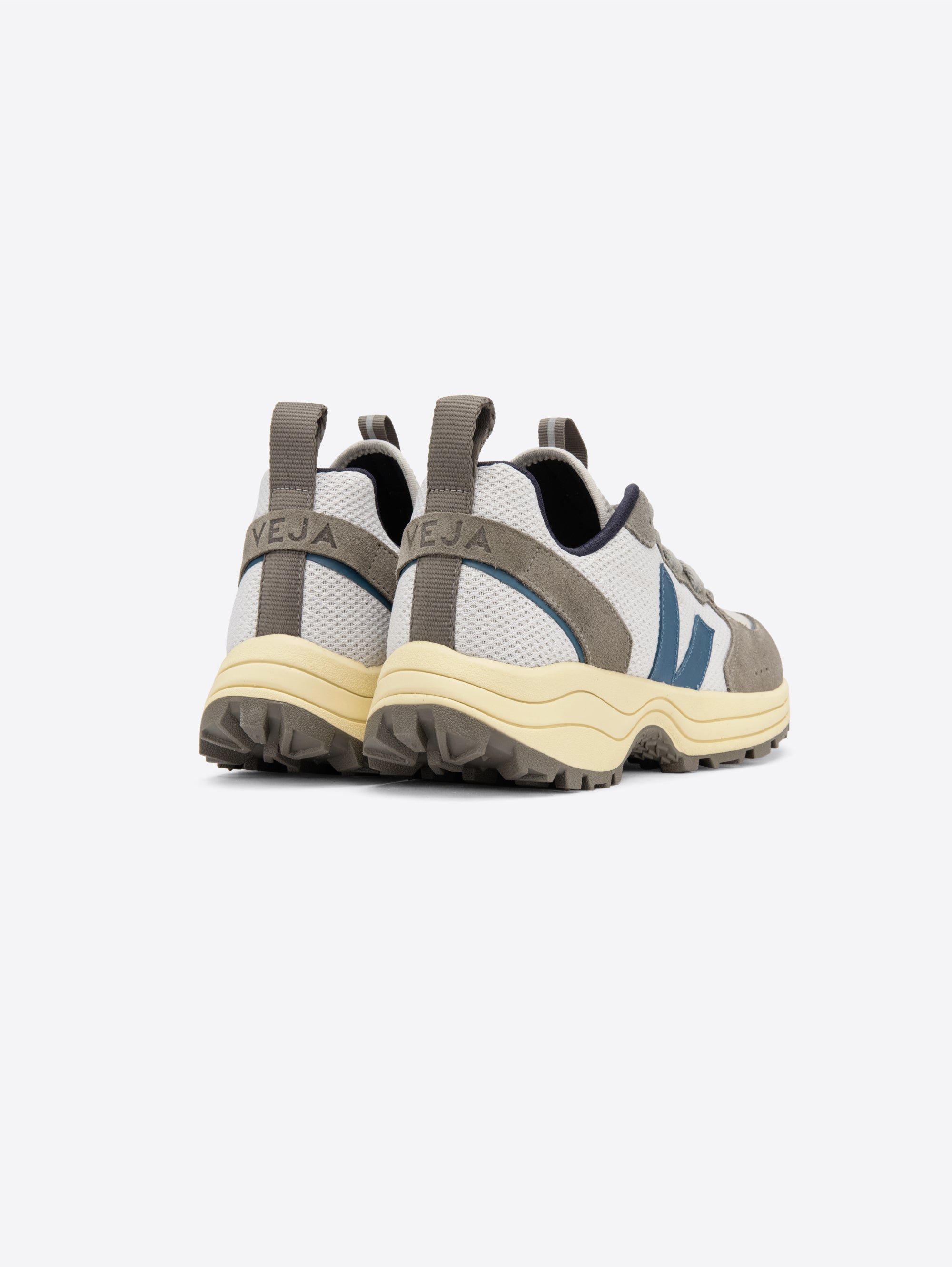 Trail-Sneakers Grau