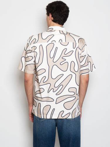 Camicia a Maniche Corte con Stampa Grafica Beige