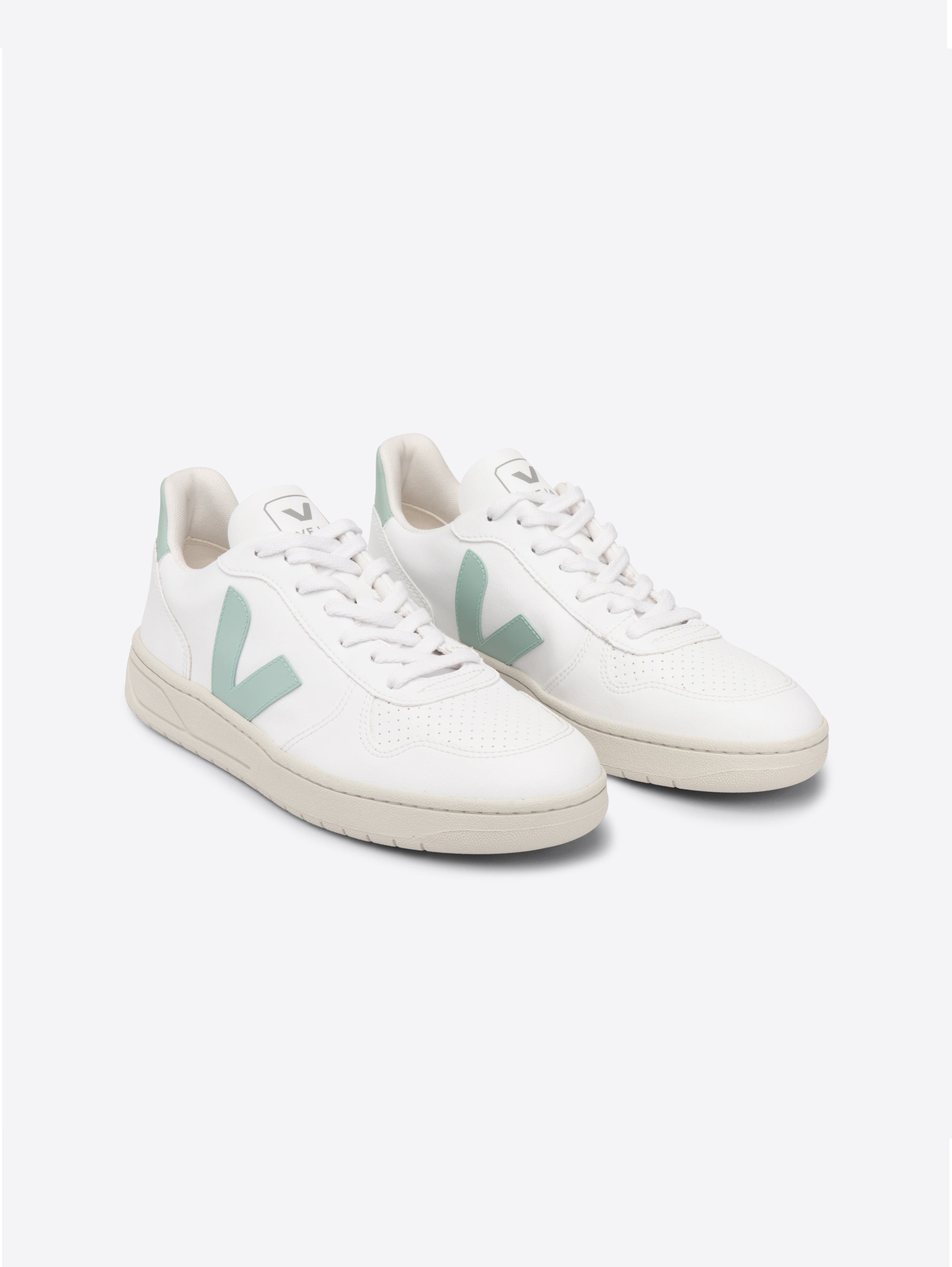 Weiße/Matcha-Sneaker aus veganem Leder