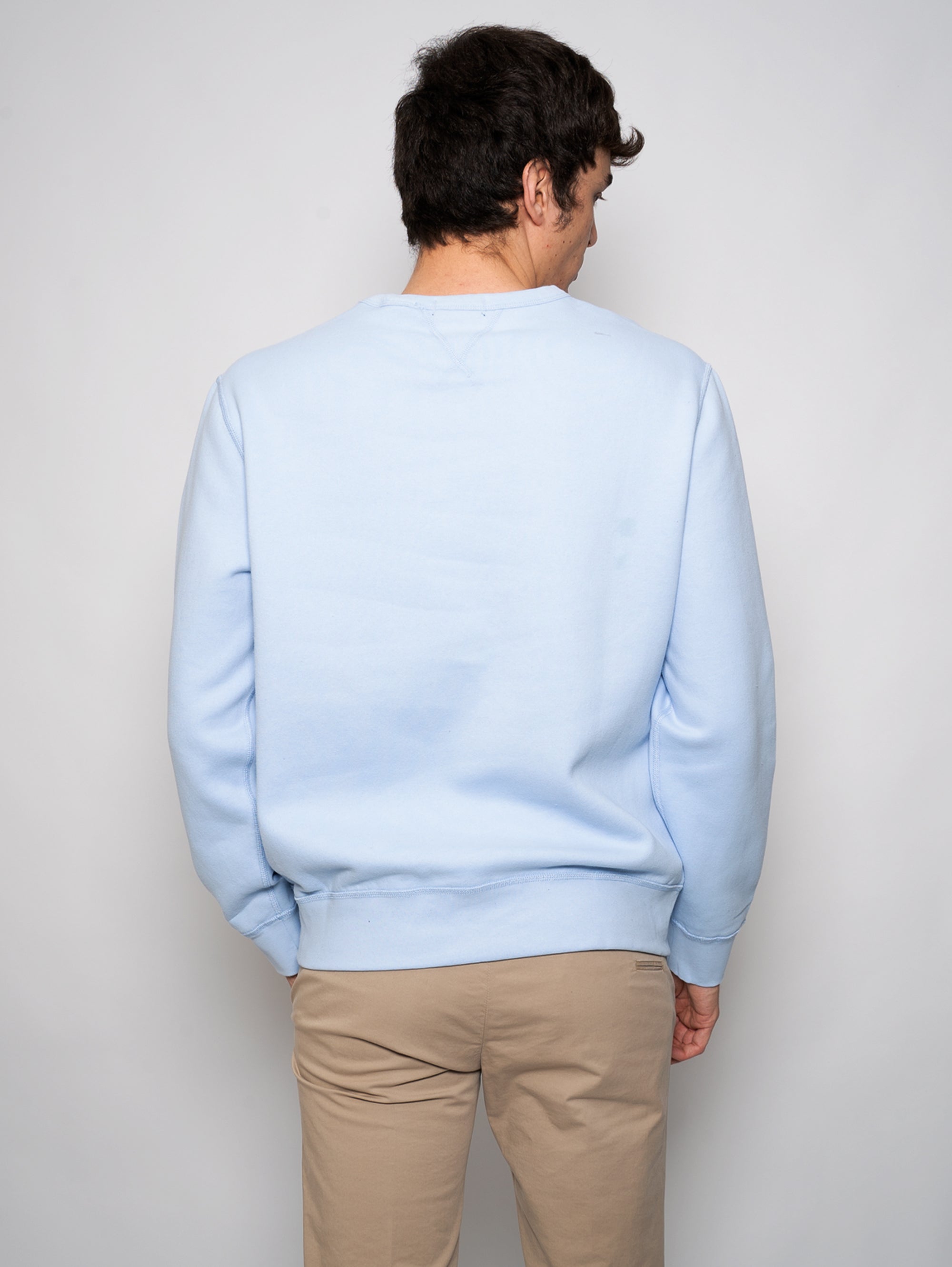 Blaues Sweatshirt mit Rundhalsausschnitt