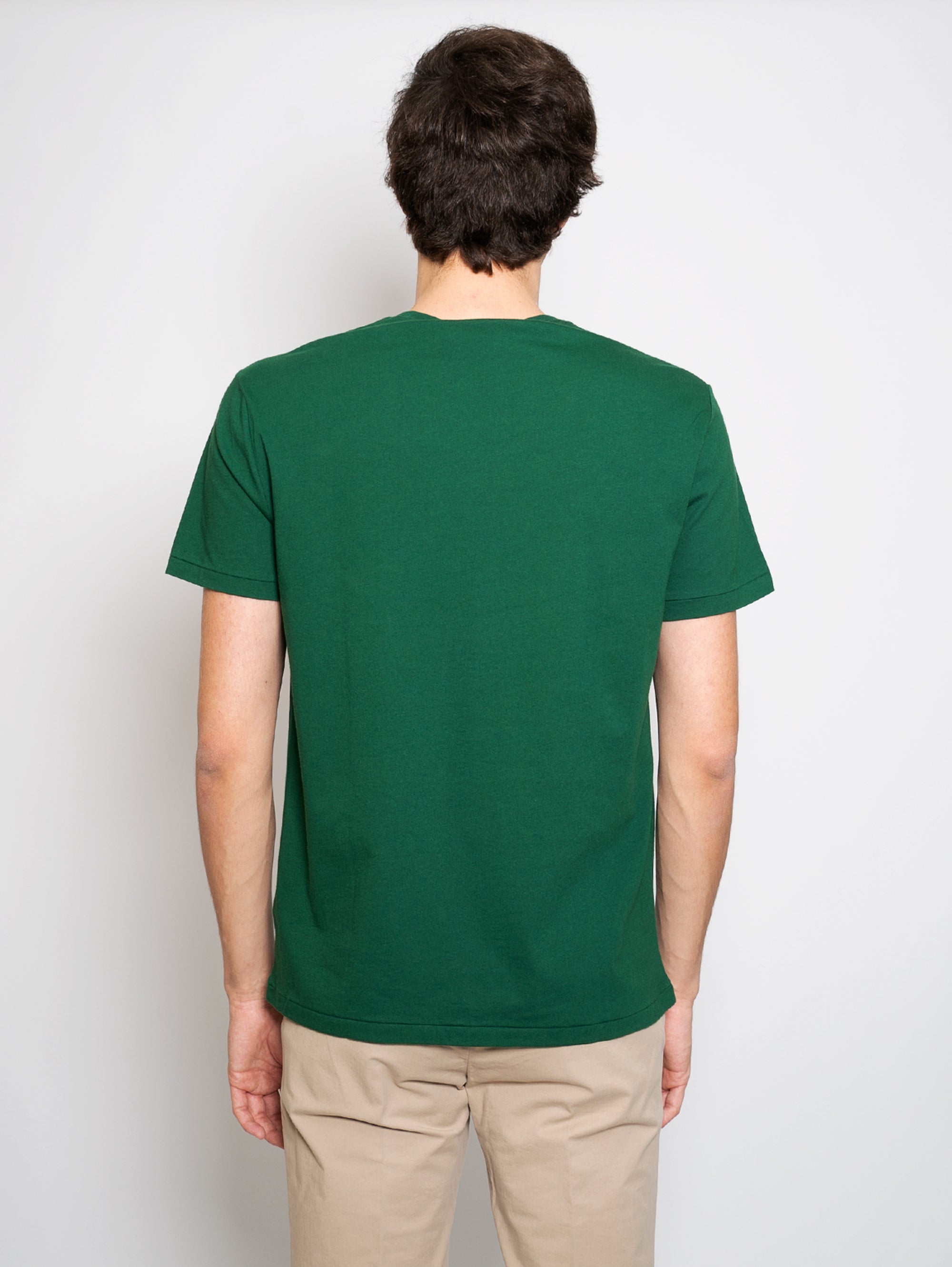 T-Shirt mit grünem Logo