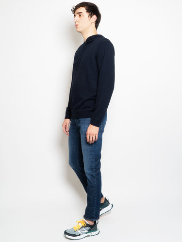 Slim-Fit-Jeans aus Bio-Baumwolle in Mitternachtsblau