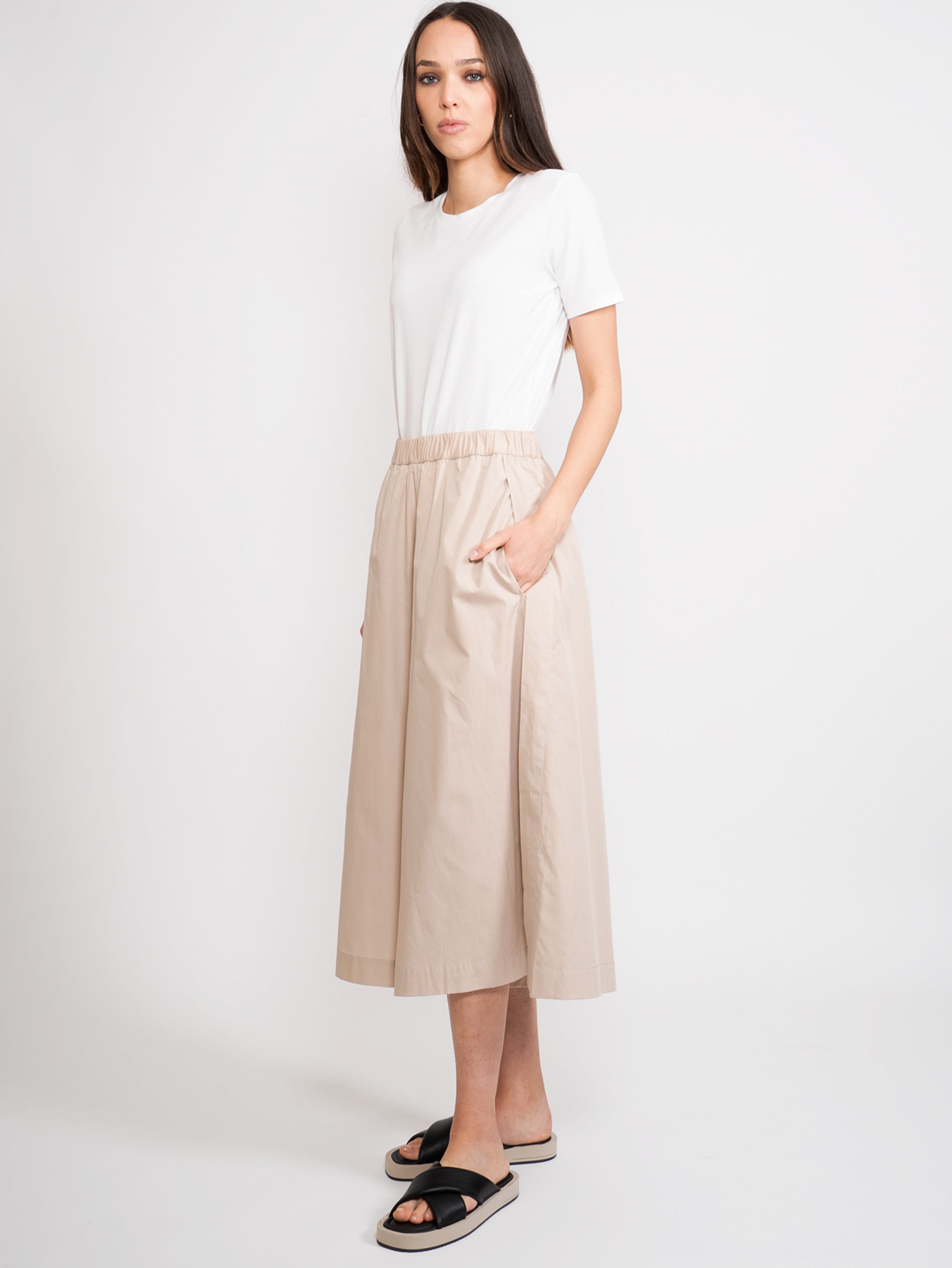 Cropped Trousers with Beige Slits