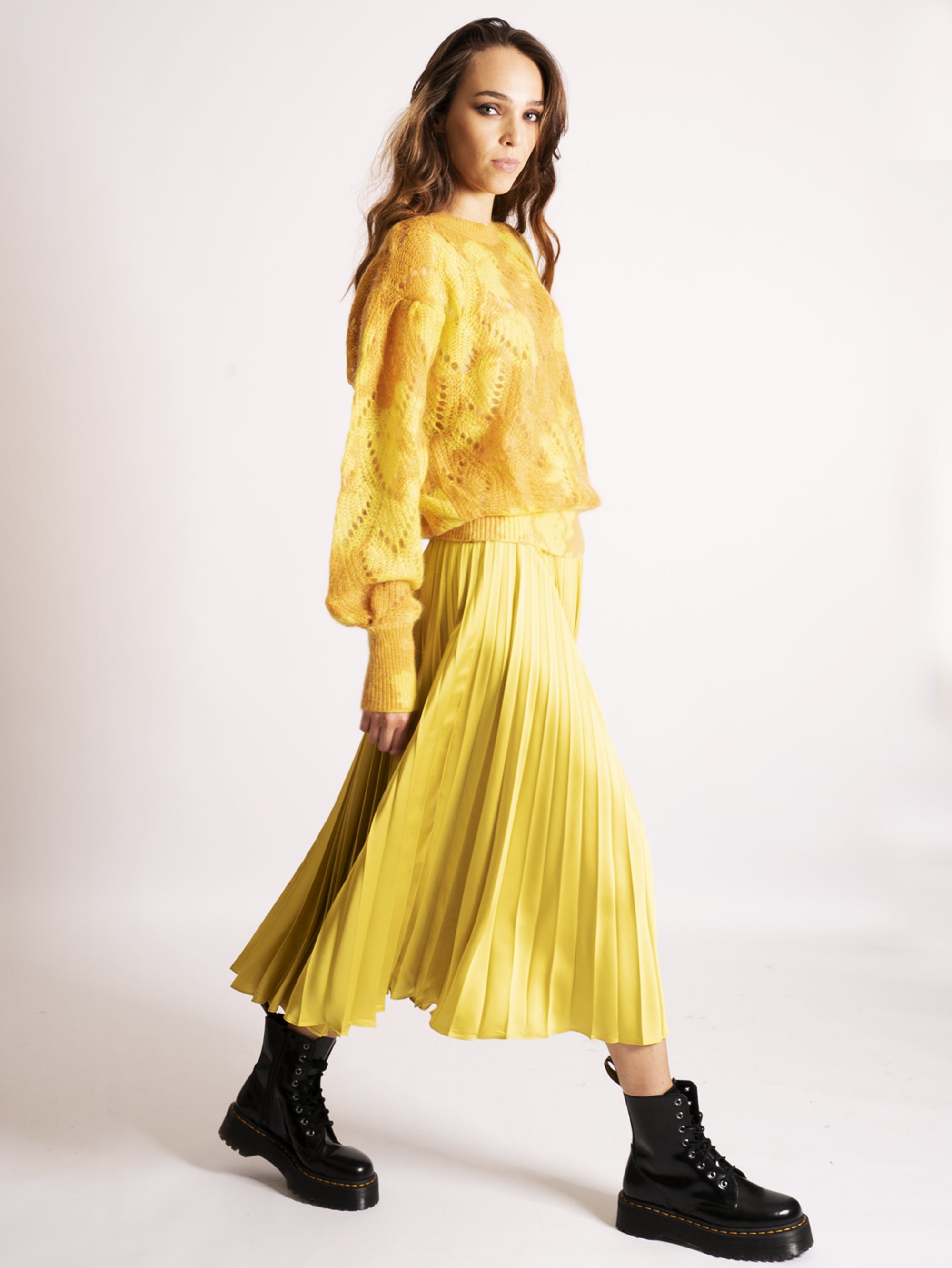 Narcissus Pleated Long Skirt