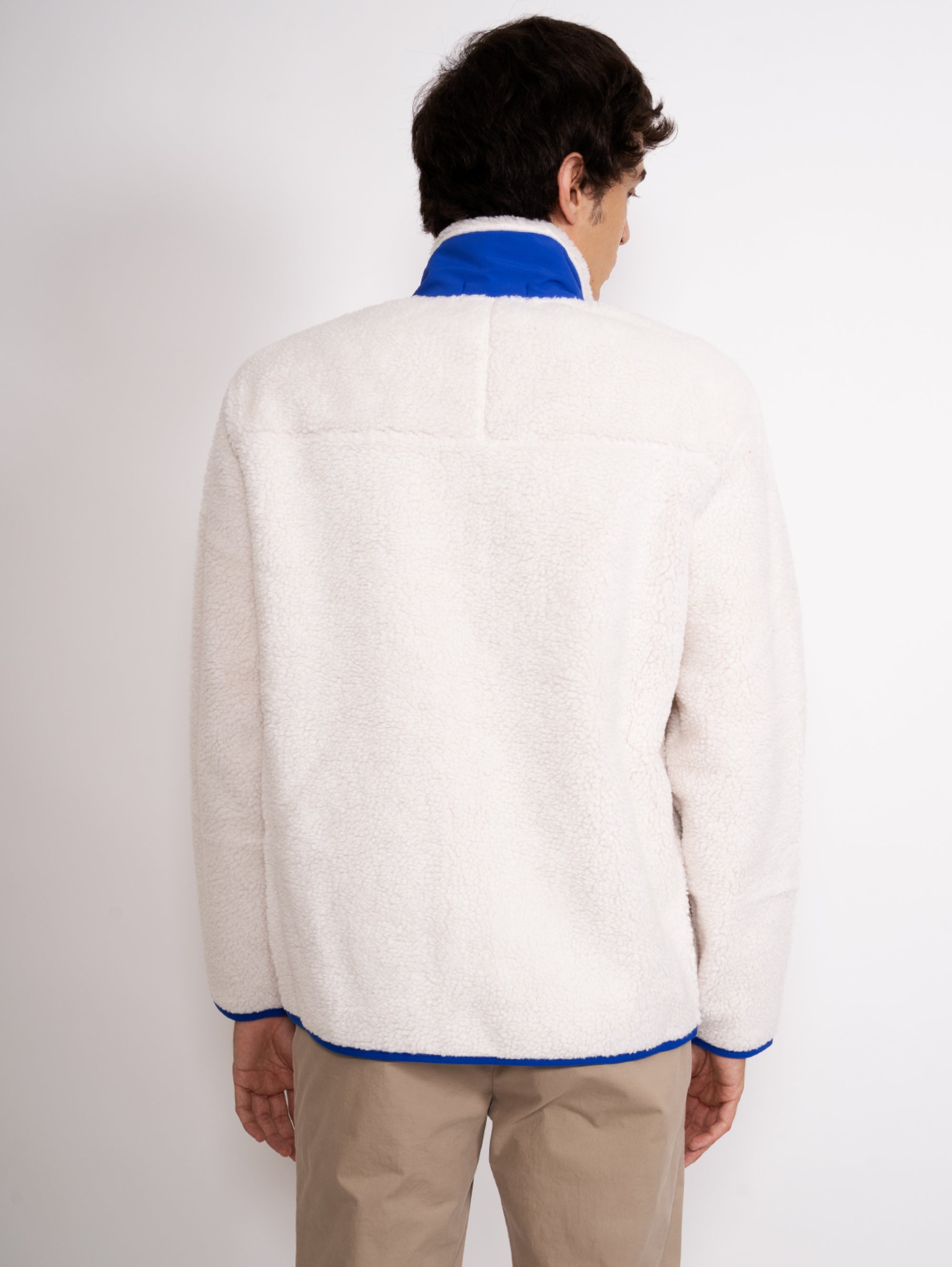 Doppeltes Fleece-Sweatshirt mit cremefarbenem / saphirfarbenem Reißverschluss
