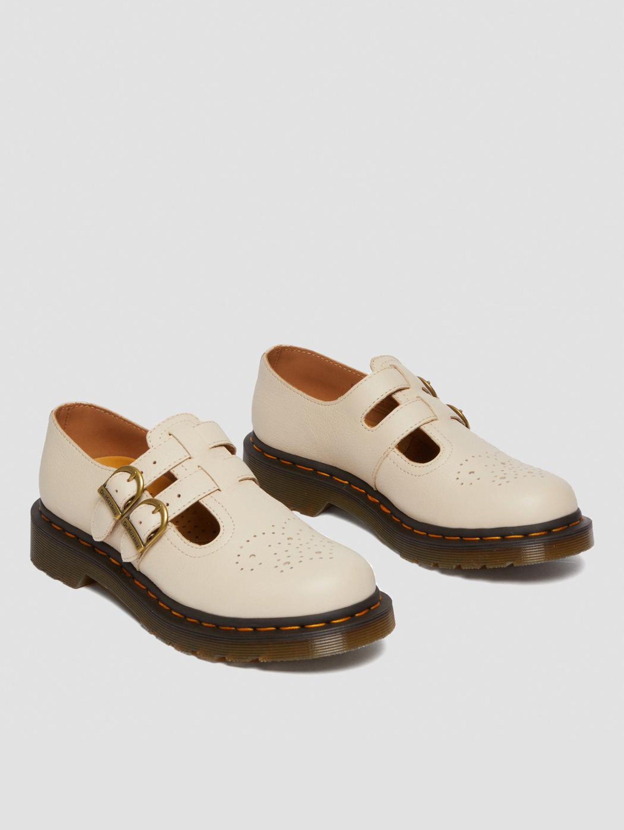 Mary Jane Shoes in Beige Virginia Leather