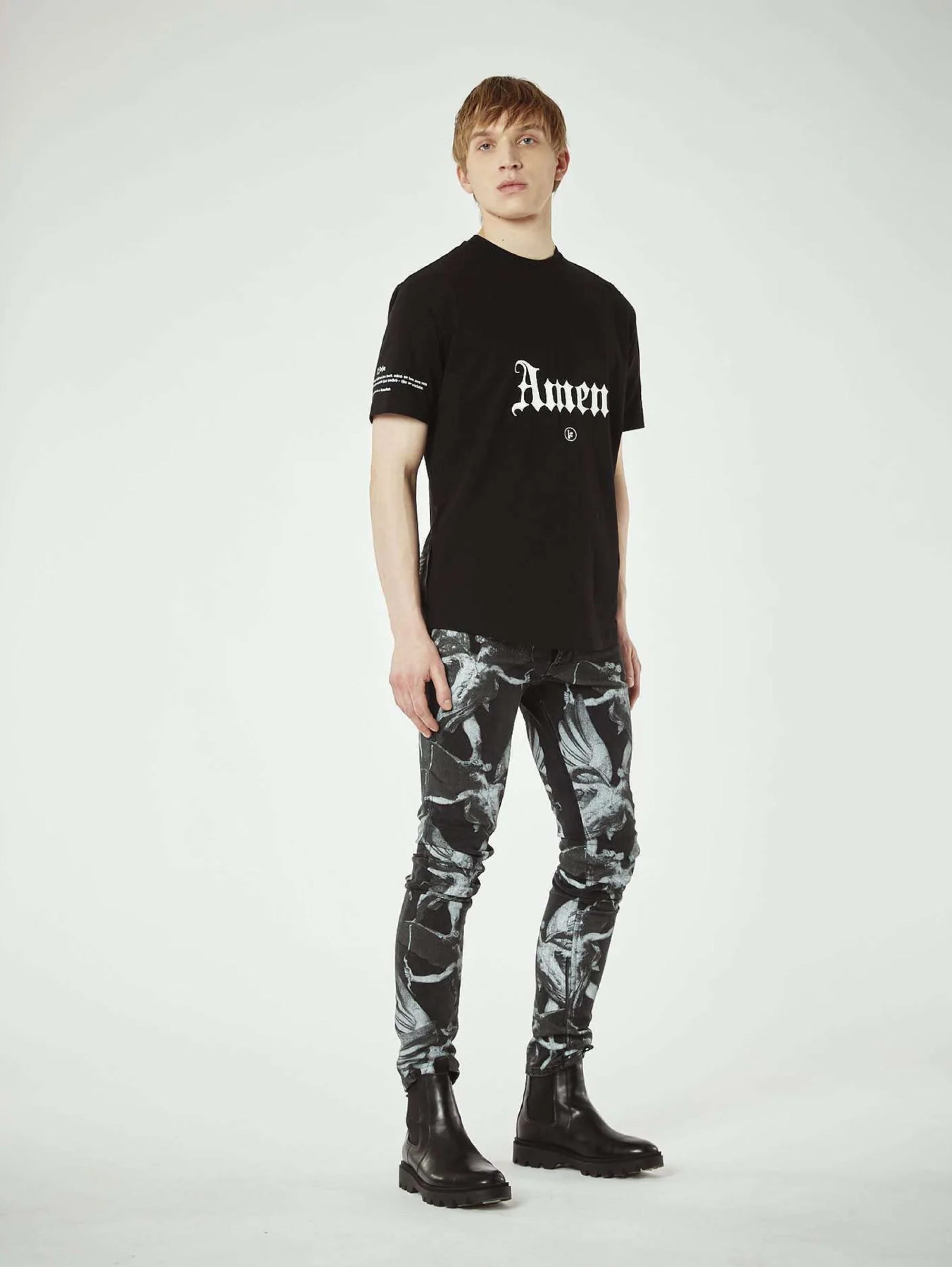 Over T-shirt with "Amen" Print Black