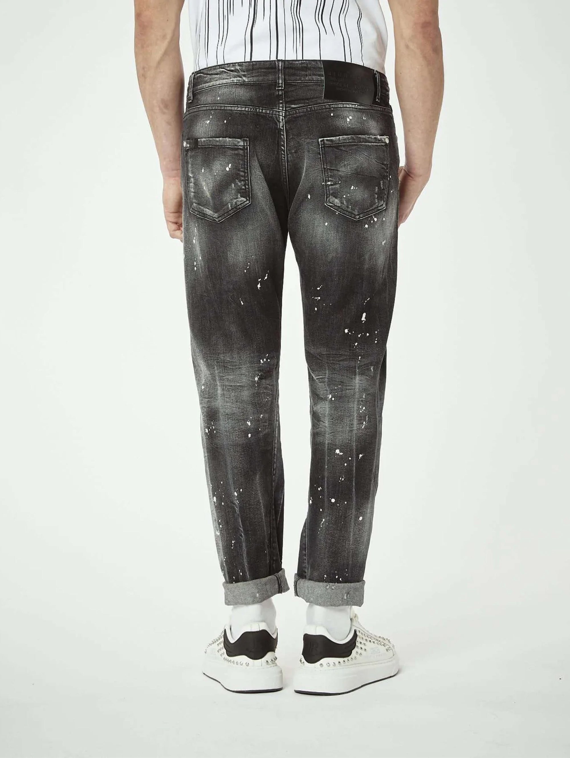 Skinny Jeans with Black Splashes
