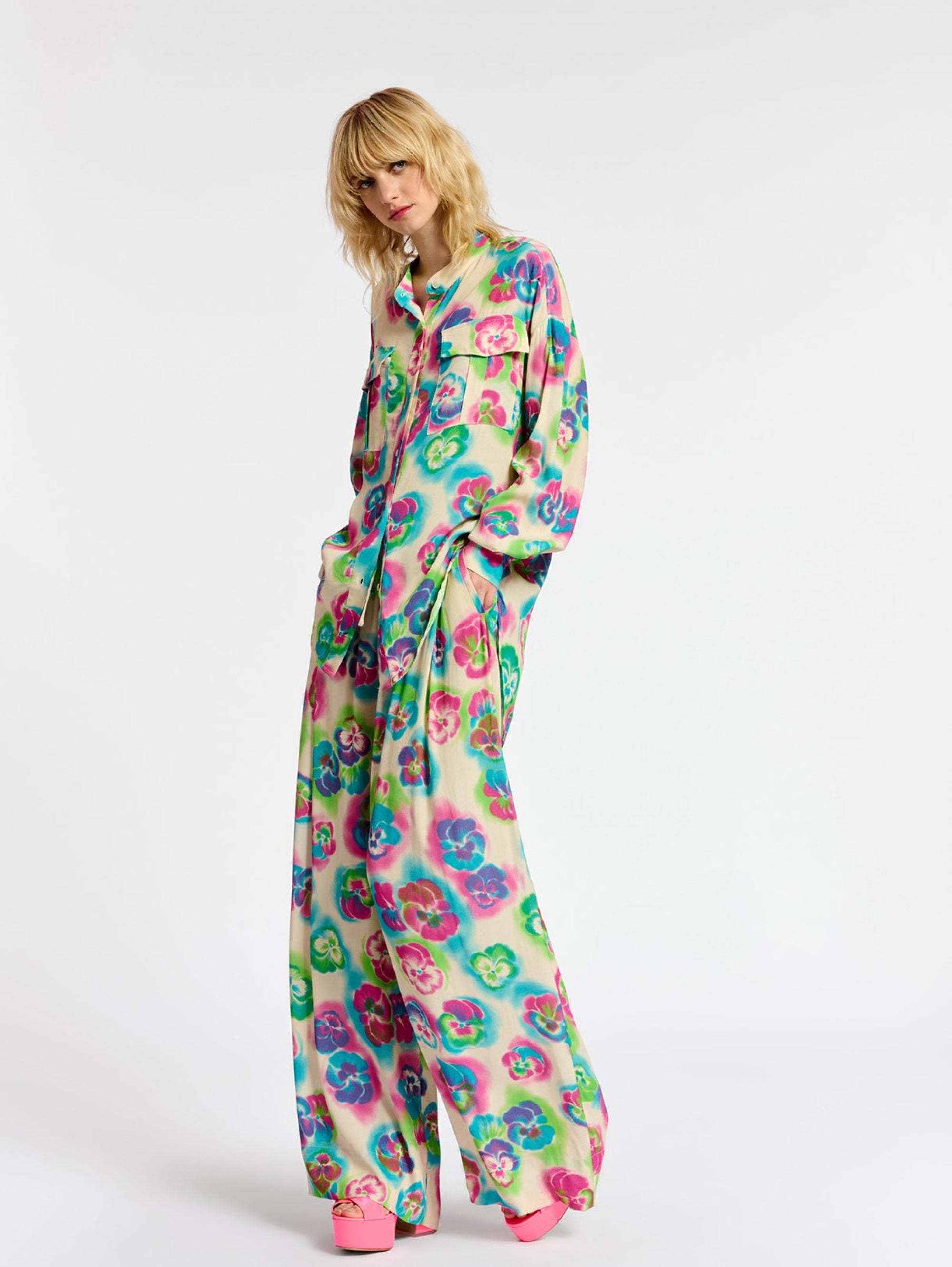 Pants with Multicolor Floral Print