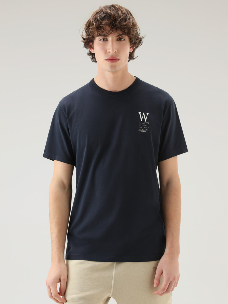 WOOLRICH-T-shirt con Stampa sul Petto e Posteriore Blu-TRYME Shop