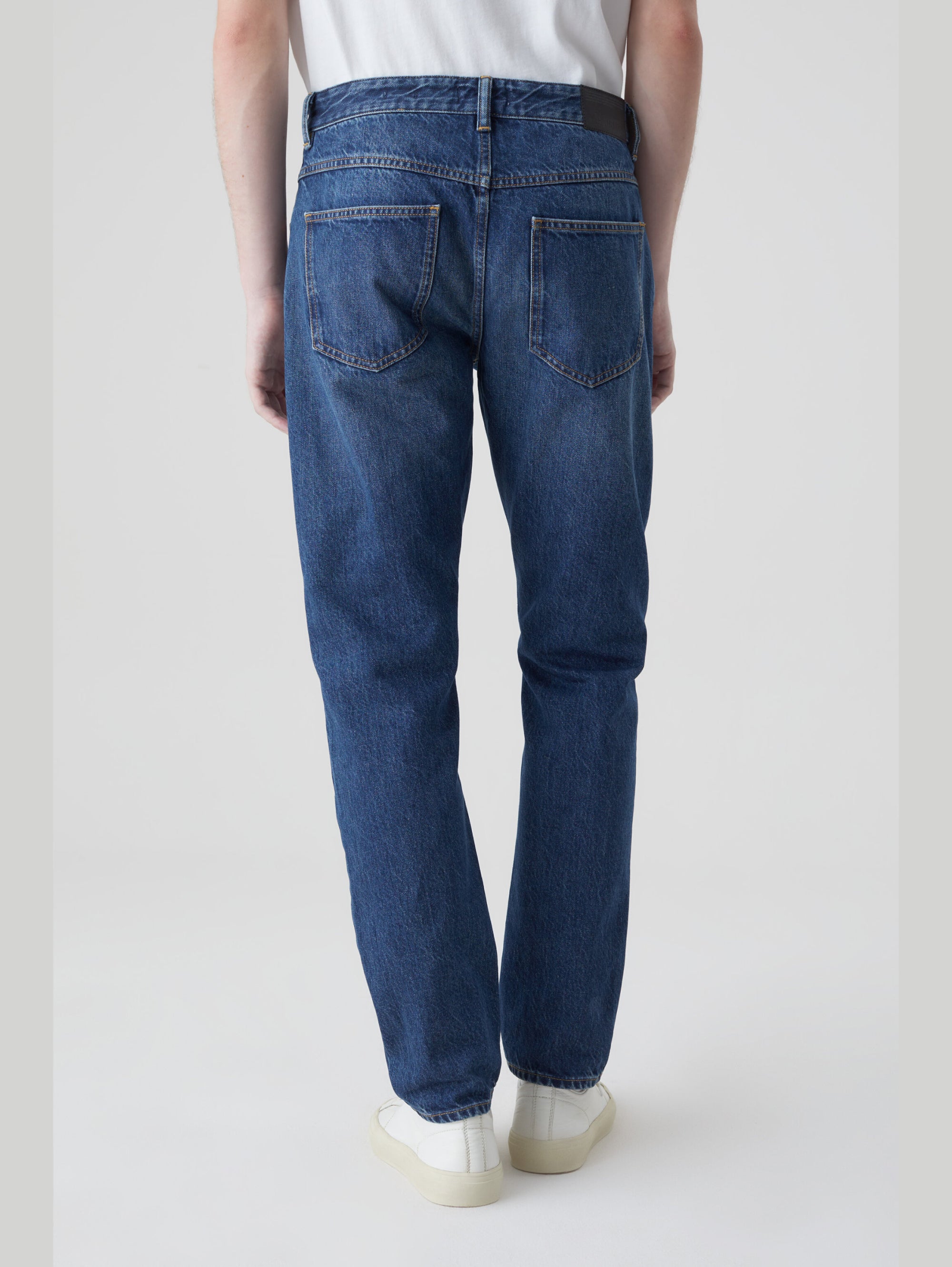 Blaue Jeans aus Bio-Baumwolle